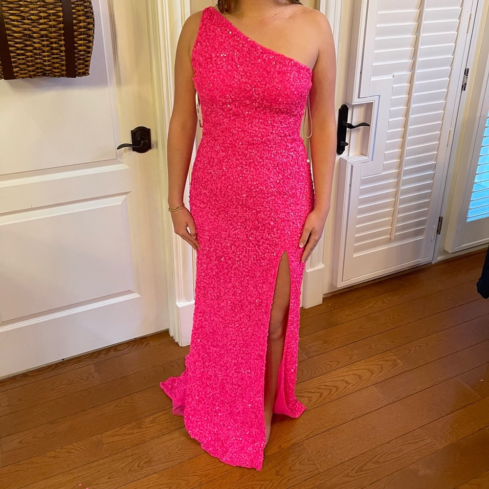 Pink Sherri Hill prom dress